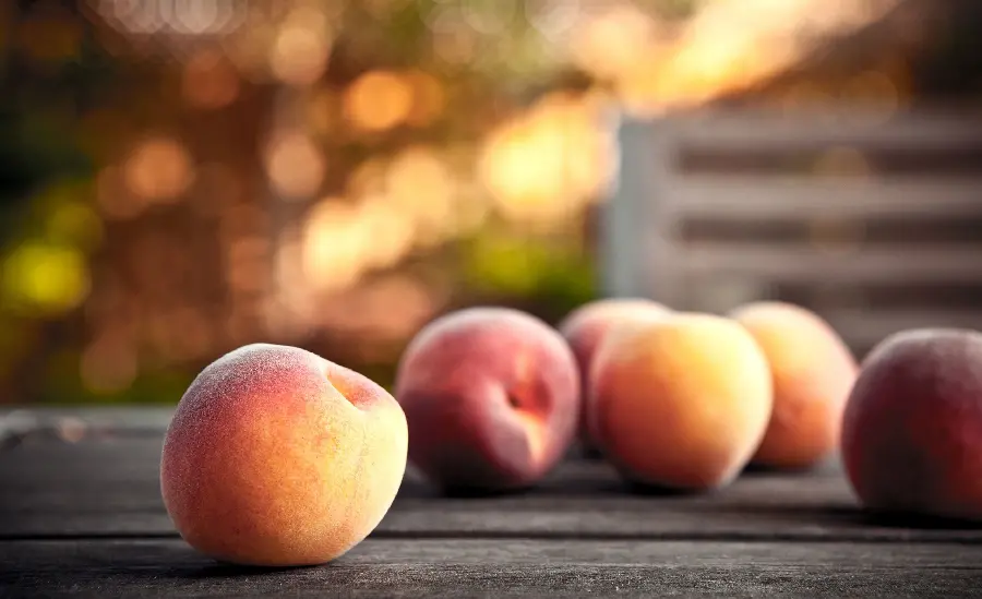 Beautiful and luxurious peach fruit wallpaper for all types of asus laptops