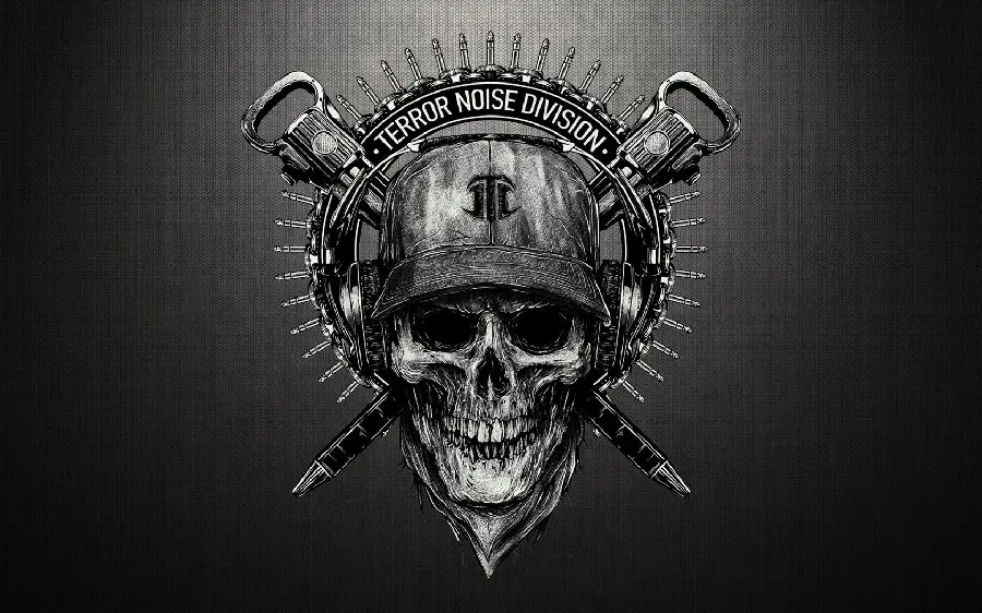 Grey majestic background with a pirate skull design with a cap