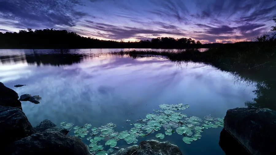 A dreamy photo of a beautiful and spectacular view for printing a painting