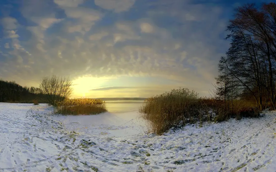 Very good and spectacular wallpaper of the cold winter with excellent quality 