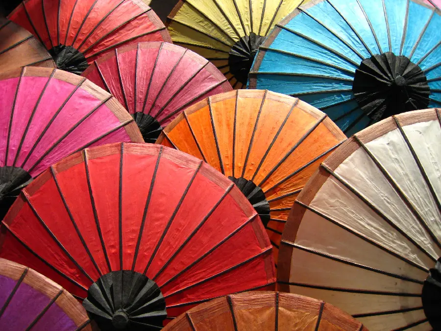 Background photo with a thousand-color Japanese umbrella design for printing decorative panels 