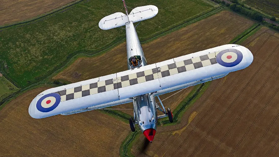 Wallpaper from the top of a flying airplane Full HD FULL HD