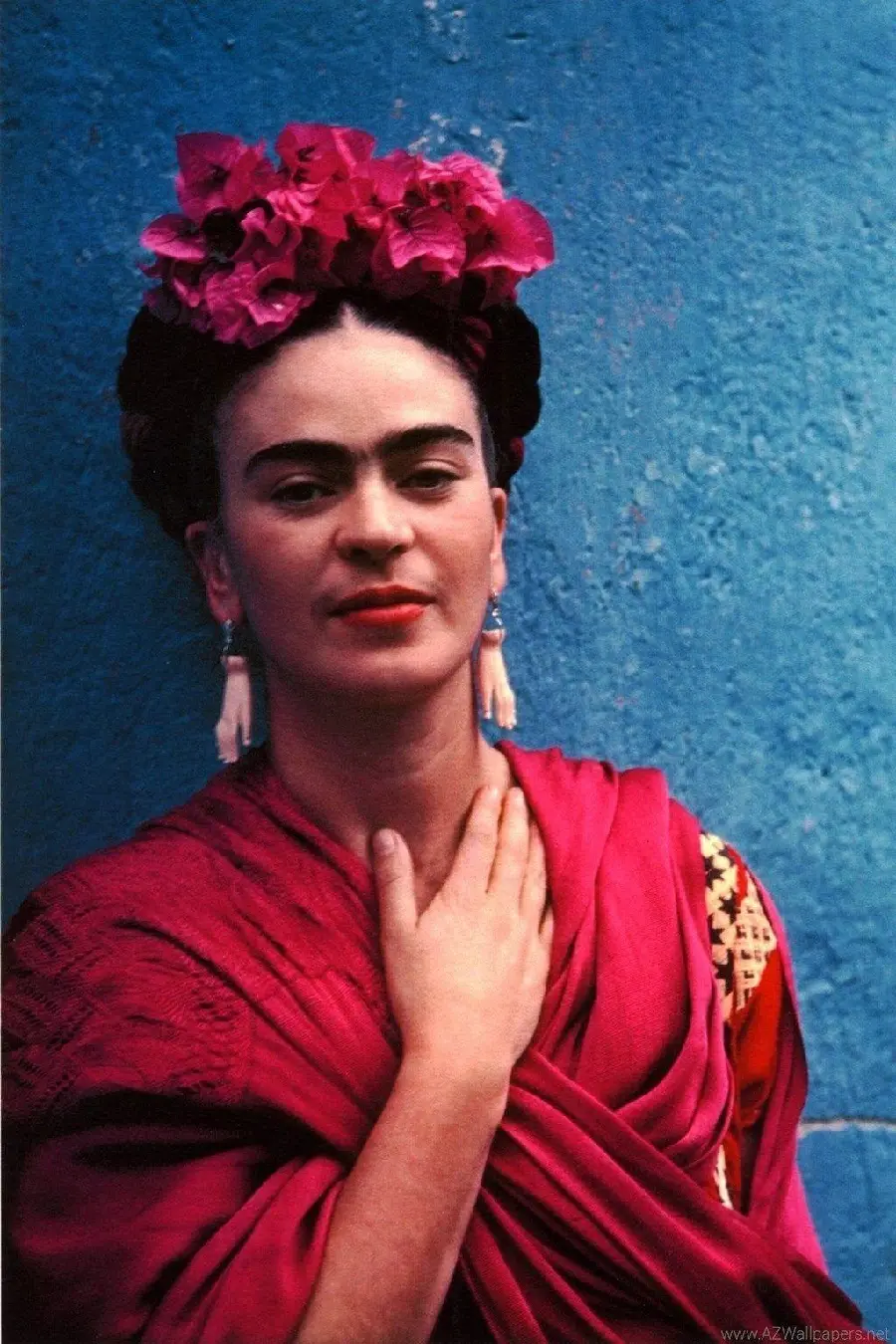 High quality portrait image of Frida Kahlo for Apple iPhone