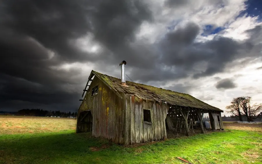 Background photo for computer with a barn design