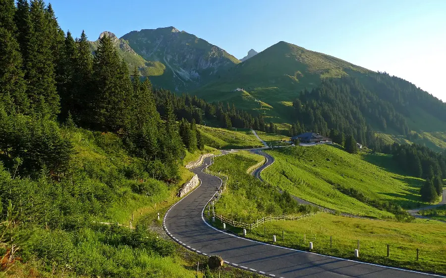 Free download of fresh nature and landscape images