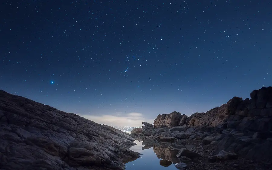 Download the attractive and spectacular background of the beautiful sky at night with HD