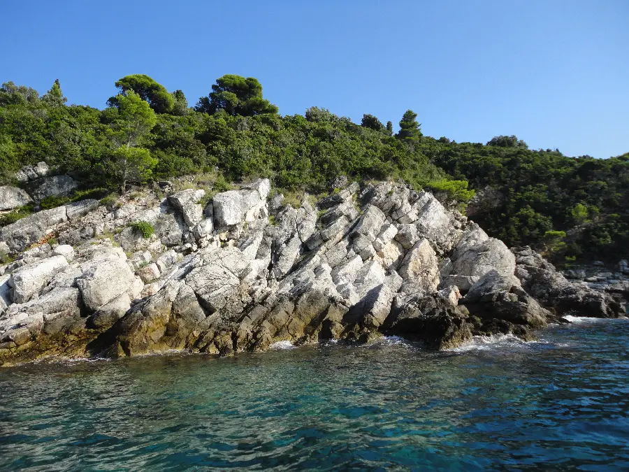 The most downloaded image of the incredibly beautiful nature of the rocky coast 