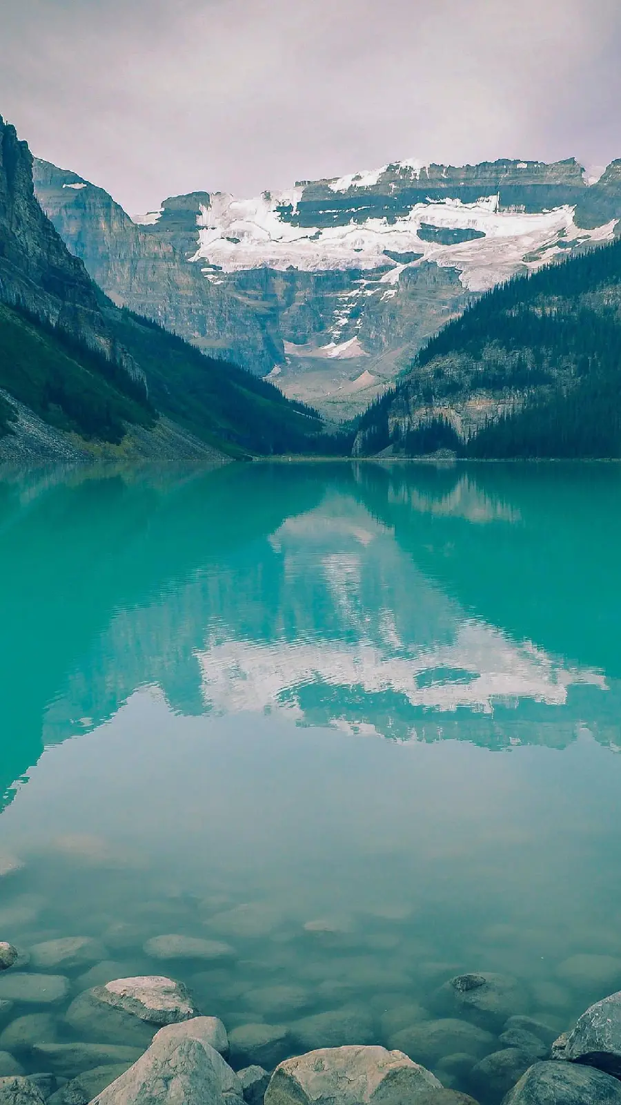 Relaxing wallpaper and profile picture for iPhone