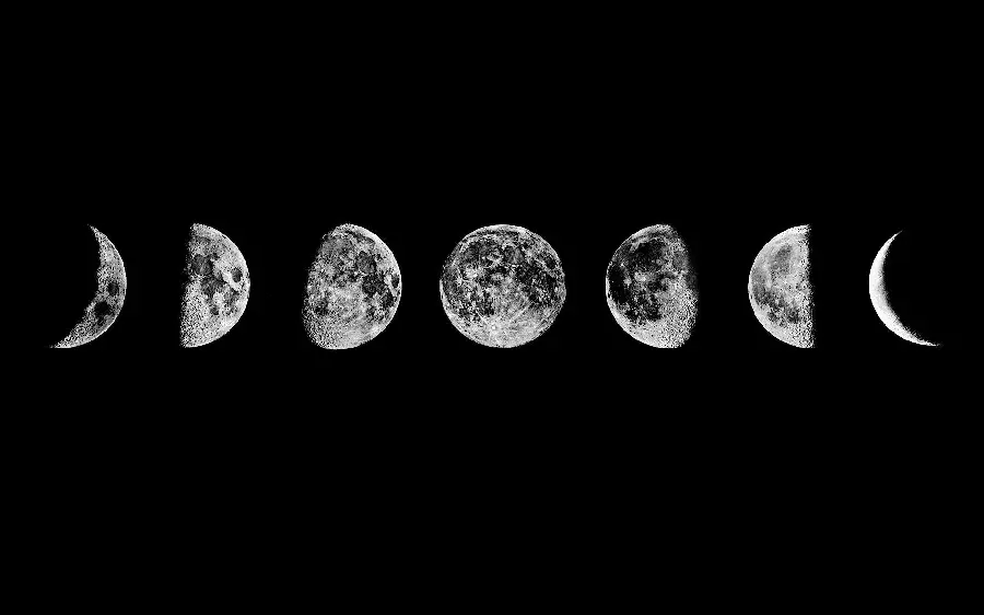 High quality moon phases or crescent to full moon changes on lunar days