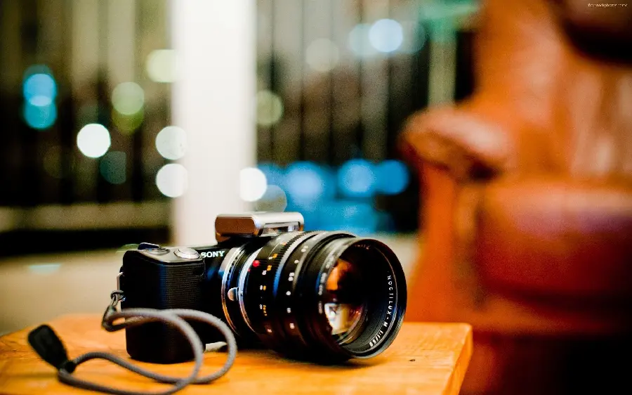 Download stylish and special image of Sony camera with blurred background 