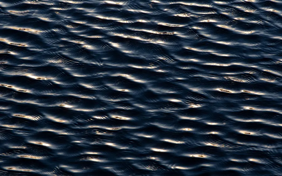 Download liquid image in black and dark for free 