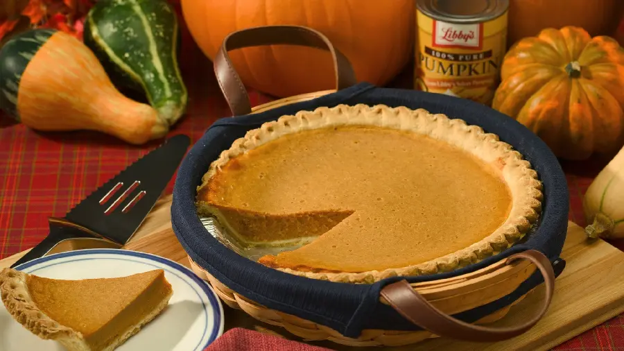 Cover Highlight Photo of Sweet and Delicious Pumpkin Pie Cake and Dessert in HD Quality