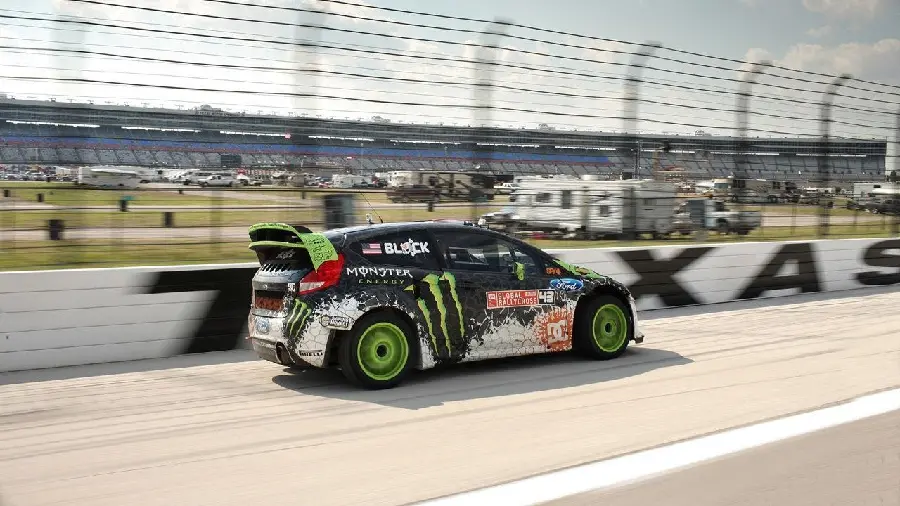 Free download of rallycross car wallpapers for boys' laptops