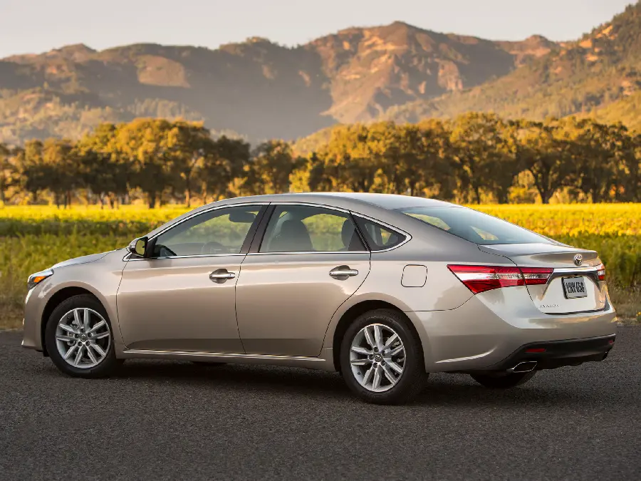 Boyish wallpaper of Toyota Avalon car in beautiful nature background