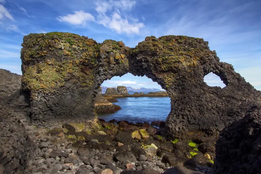 Background photo of a rock with a strange appearance for geologists