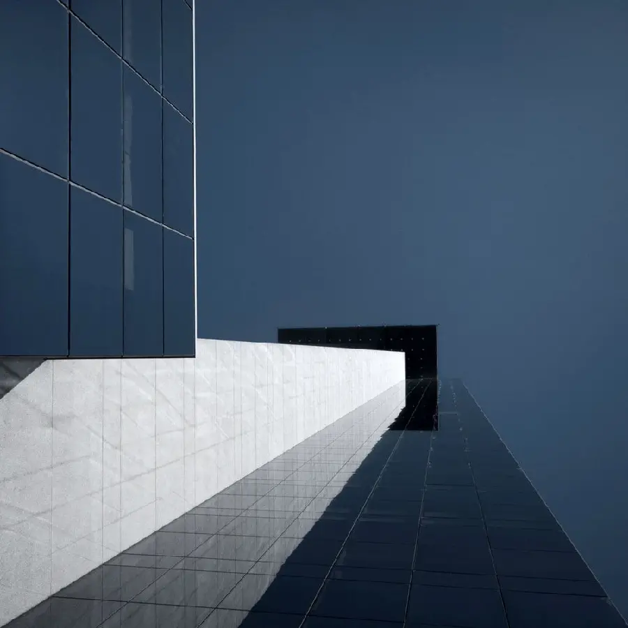 Minimalist Building Profile Picture for Civil Engineers