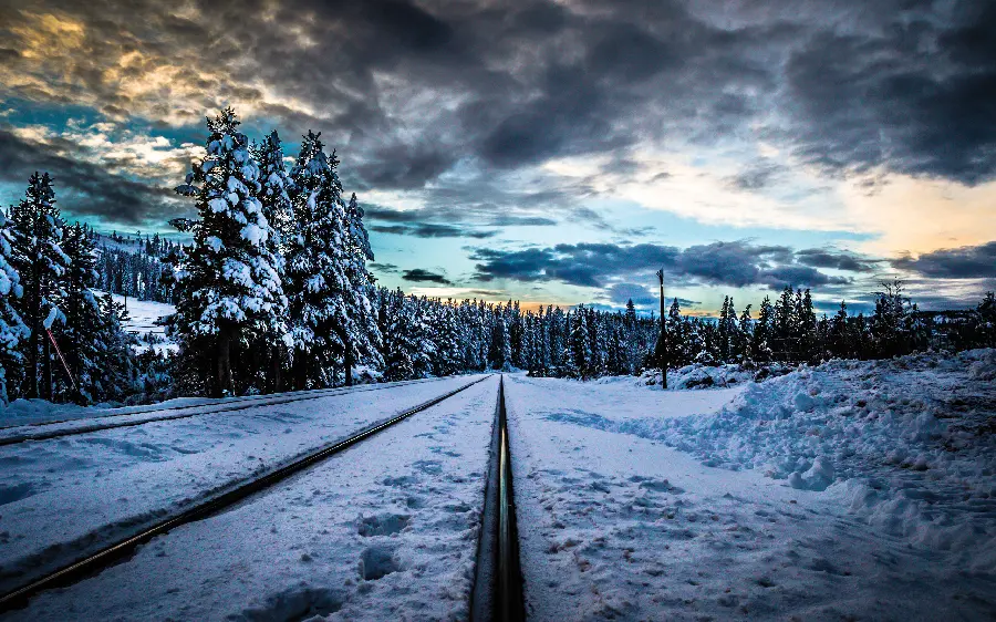 Winter photo and buried railroad tracks in Bazf 