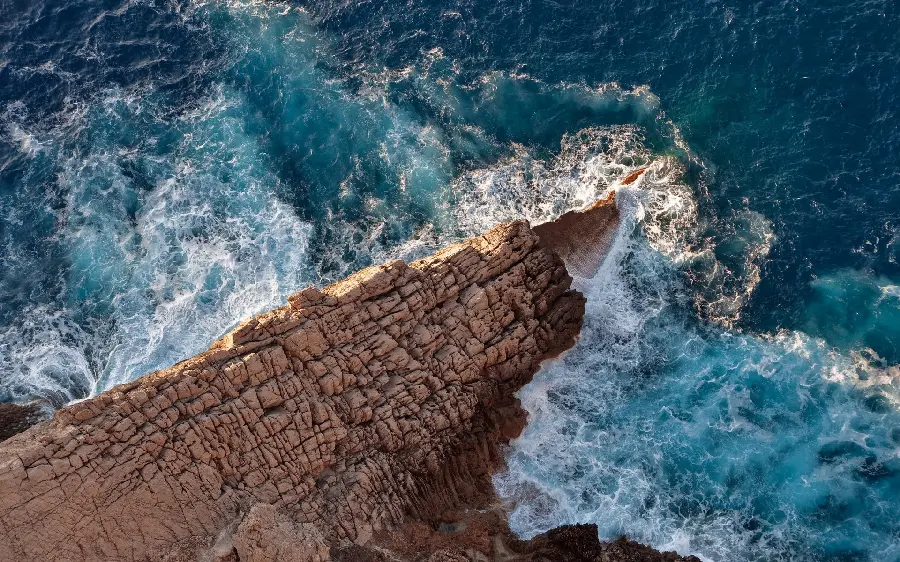 Ocean Waves View