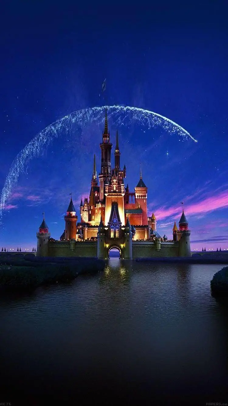 Download iPhone wallpaper from the magnificent Walt Disney mansion