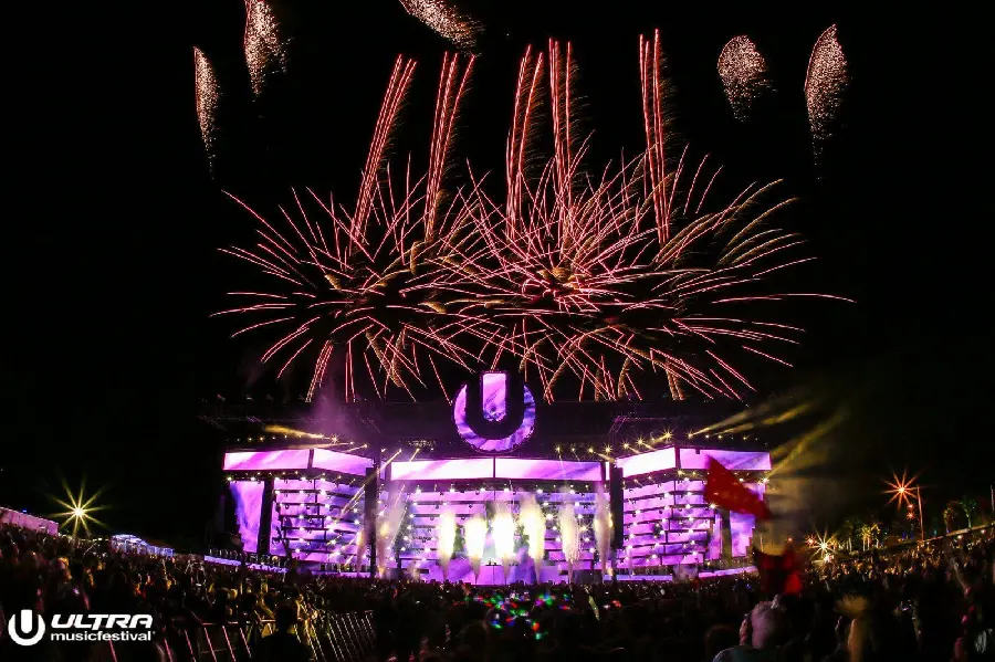 High quality famous music festival wallpaper