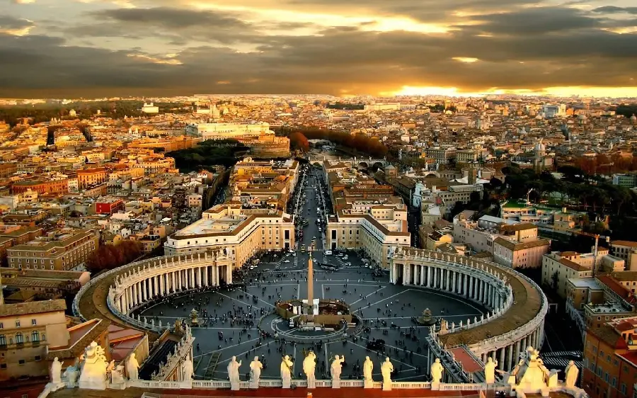 Download the picture of the famous painting by Michelangelo called the City Gate in high quality 