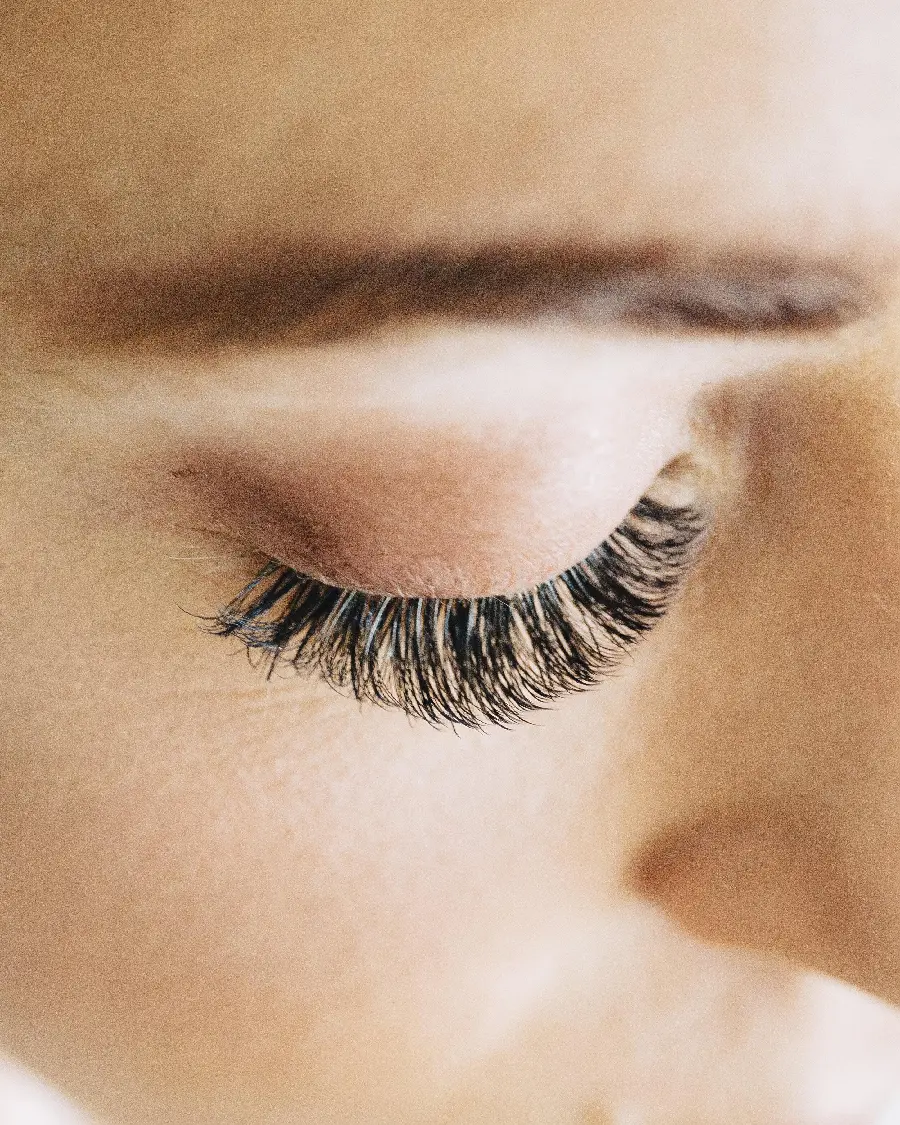 Image of eyelash extensions for Instagram profile