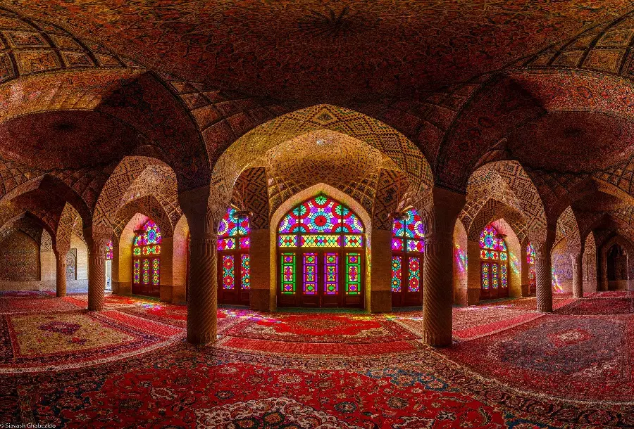 Download Iranian architecture stock photos for student research