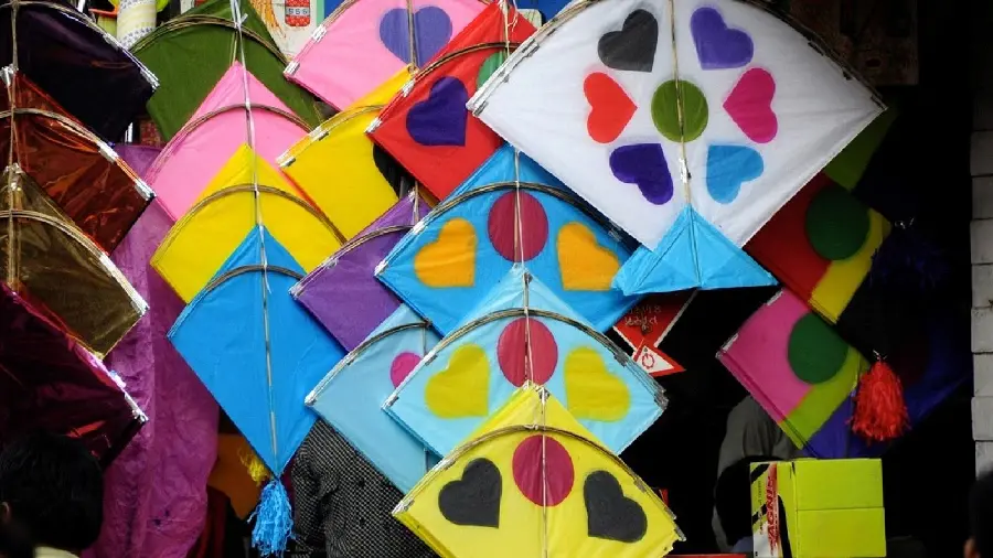 Image of a kite shop with special and cool designs