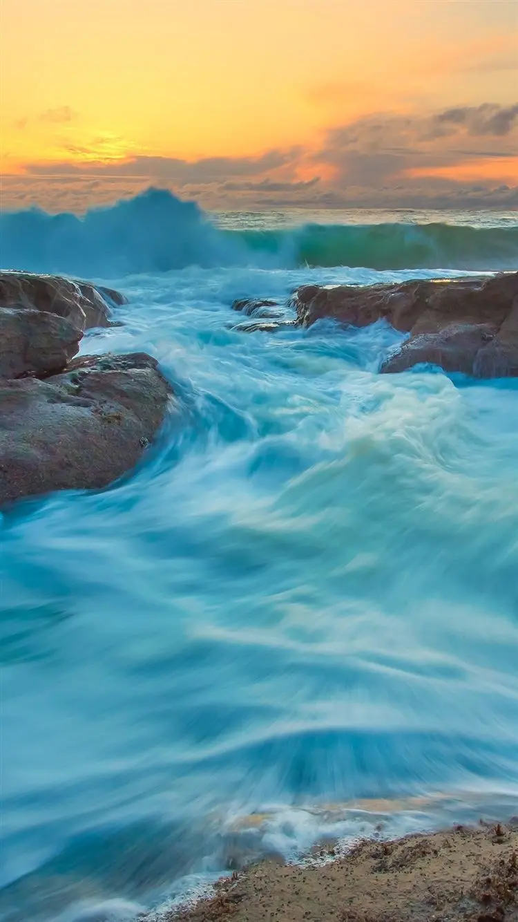 Download Sea Water Design Wallpaper for iPhone