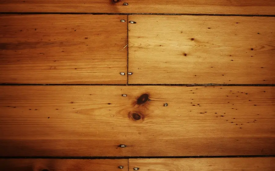 Cedar wood texture with good resistance and durability for making all kinds of arbors and hedges and wooden flower pots