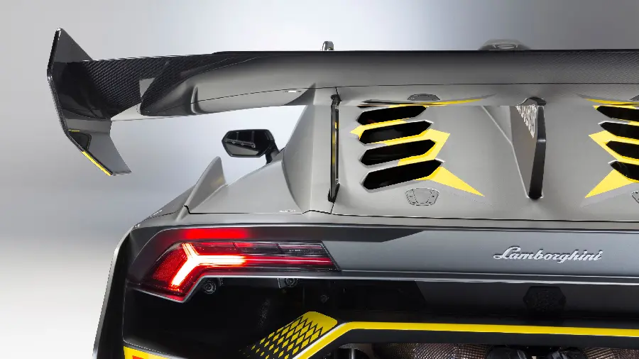 The most mysterious Lamborghini Huracan model for the profile and wallpaper of open car boys 