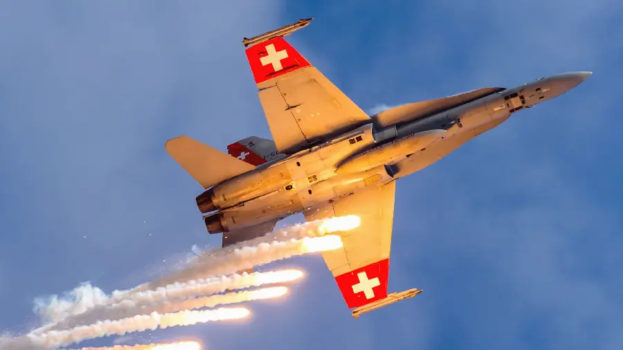 HD wallpaper of a warplane in flight 