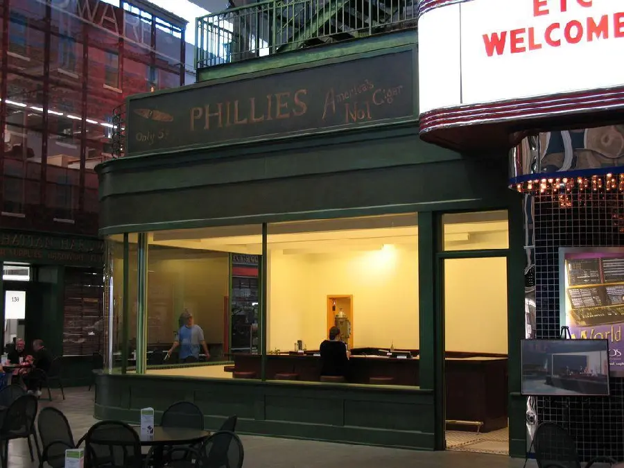 Hopper's Fun Hidden Object and Search at ETC Headquarters | Jim in the Light by Edward Hopper