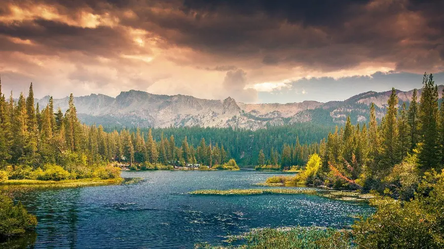 Camping wallpaper by the lake in the heart of wild and pleasant nature 