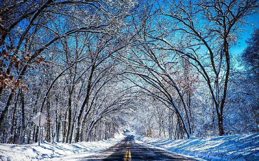 Winter dream image for laptop background 
