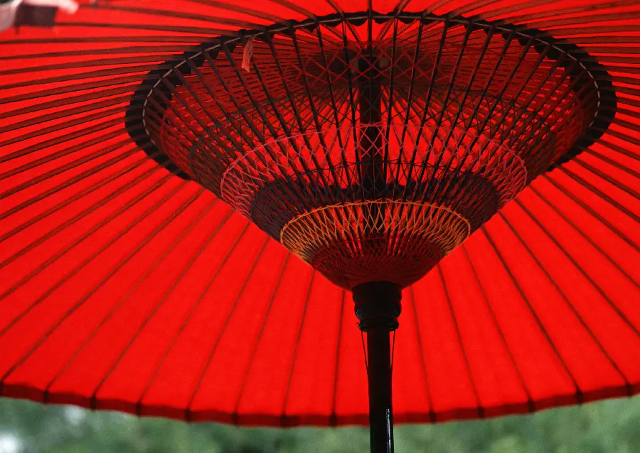 FULL HD wallpaper of Japanese umbrellas, a cultural and artistic symbol of Japan 