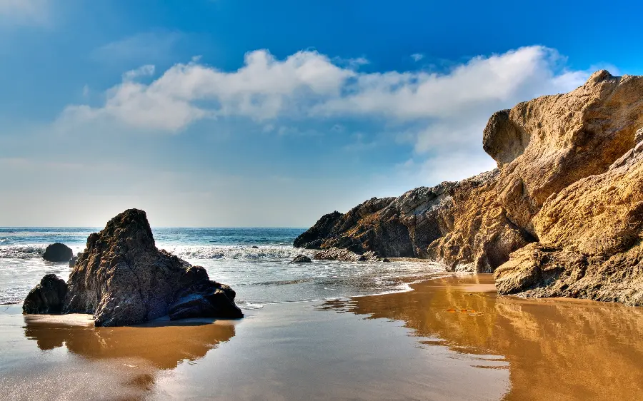 Dreamy and romantic seashore with excellent quality 