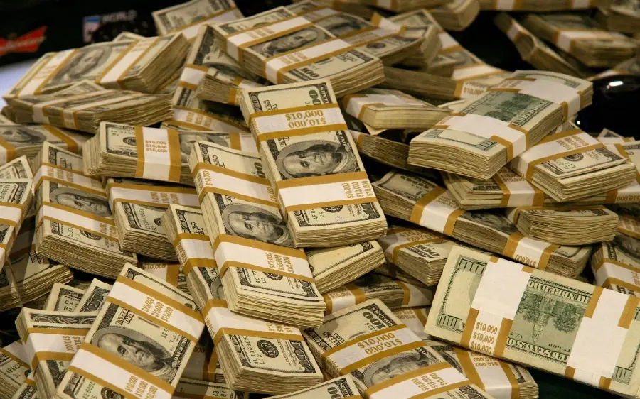 Interesting and spectacular image of finding a stash of smuggled money 