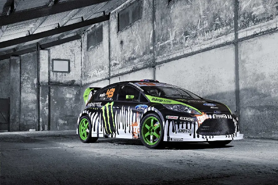 Full HD quality photo of a rallycross car for poster printing