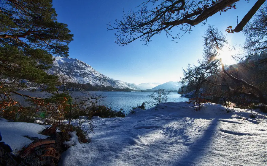 Winter background in an eye-catching photo for Instagram profile