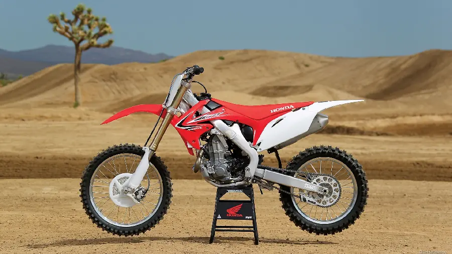 Download free motorcycle boy background for all types of phones and laptops