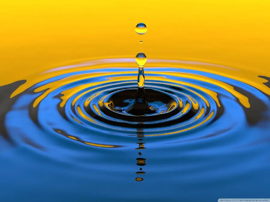 Wallpaper for Monitor with Special and Spectacular Design of Cool Water Drops
