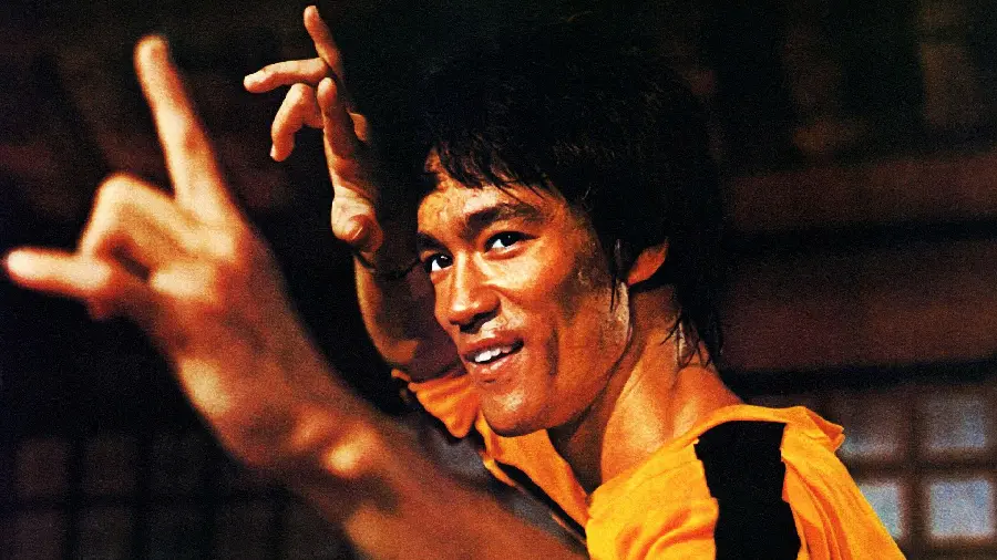 Background image of Bruce Lee in the movie Game of Death FULL HD 