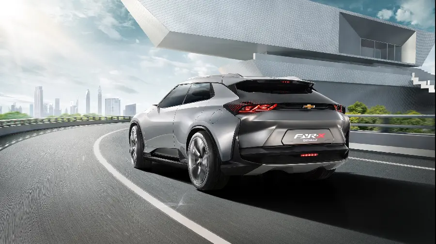 Download boyish wallpaper of SUV on the road