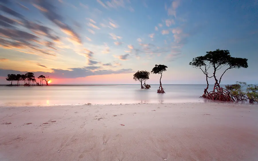 The most beautiful wallpapers with beautiful and spectacular scenery and good quality