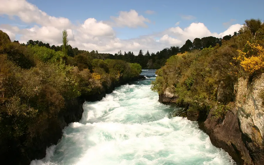 A special and exciting photo of a raging and fast-moving river for desktop