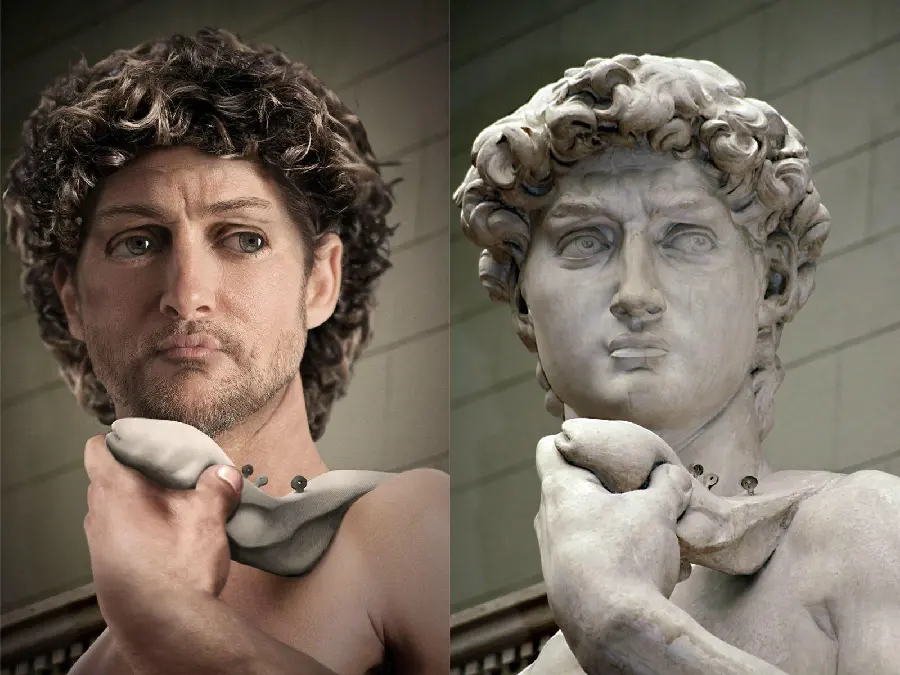 Photo of the statue and real image of David or David by Michelangelo