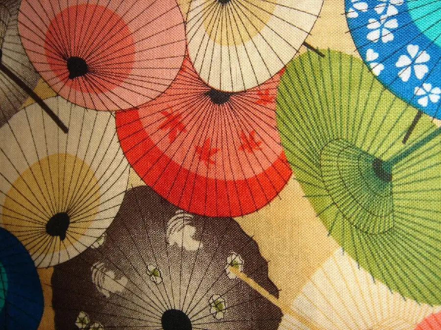 Photo of colorful Japanese umbrella paintings for free
