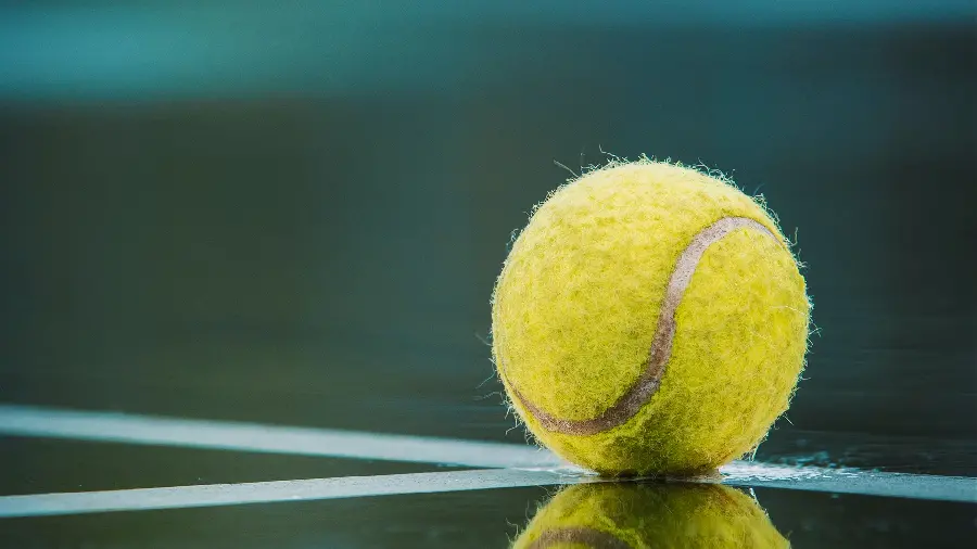 High-quality tennis ball wallpaper for laptop and computer