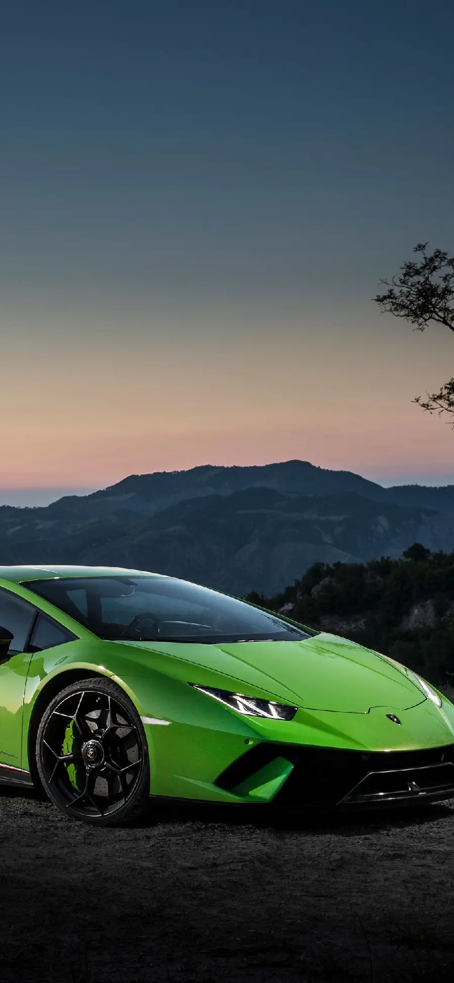 The most stylish color of the 2023 Lamborghini Huracan car 